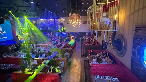 achei-ferias-imagem-galeria-piratas-pizzaria-67c32d70ecade_1.webp achei-ferias-imagem-galeria-piratas-pizzaria-67c32d70ecade_1.webp