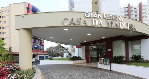 Residencial Gran Reserva Casa da Madeira | Caldas Novas GO