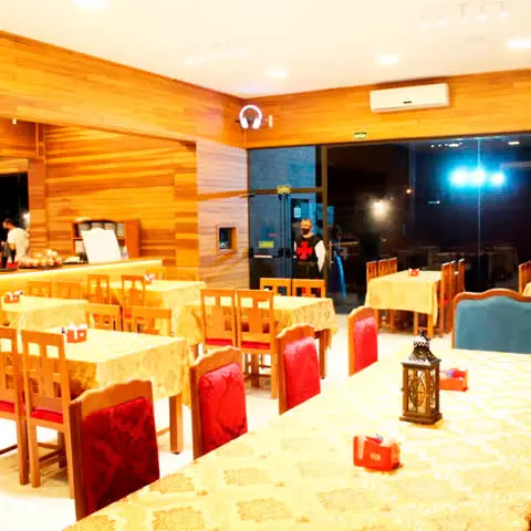 Venha apreciar nosso Banquete Real - SetLand